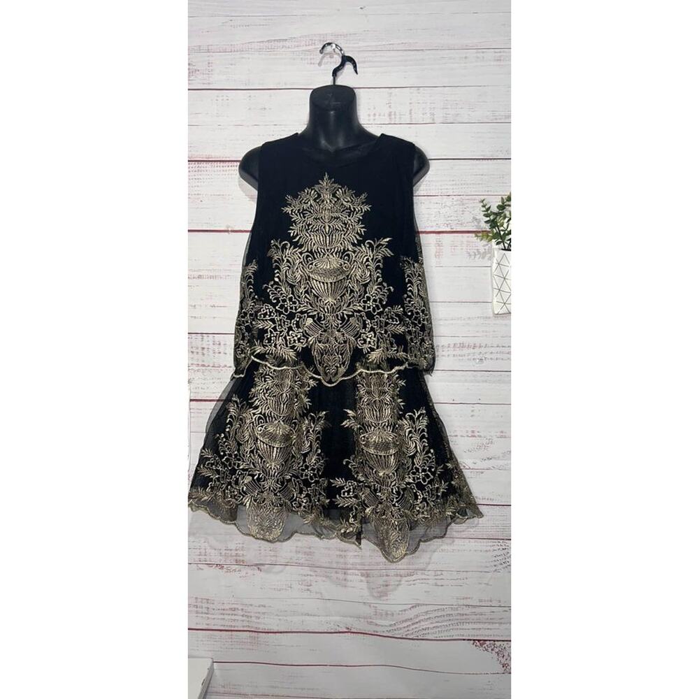 New With Tags Women’s Ark & Co 2 Piece Gold & Black Formal Top & Skirt Set